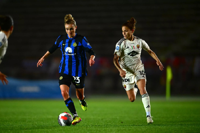 意大利女足后卫因伤离队，球队实力受损！的简单介绍