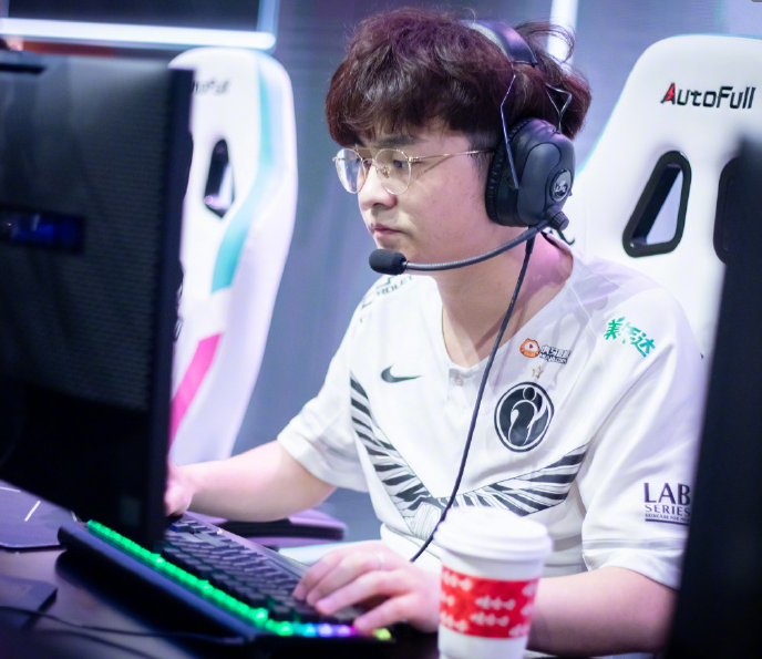  Ming赛事官方发布出色防守新规，IG争议不断！